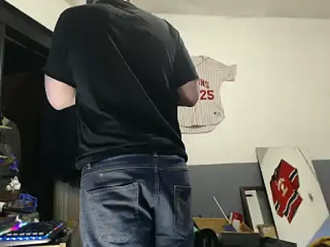 sledge901 online show from February 2025 09:53:02 PM