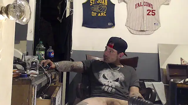 sledge901 online show from February 2026 12:07:01 AM