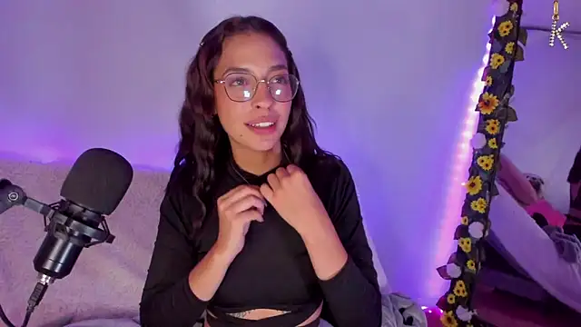 KATERAW online show from January 2025 03:43:02 AM