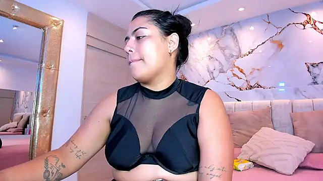 kiana cream online show from March 2026 11:48:01 AM