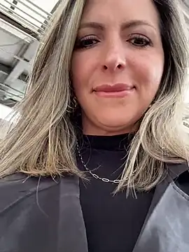  Abril-Office1 online show from January 2025 03:28:01 PM