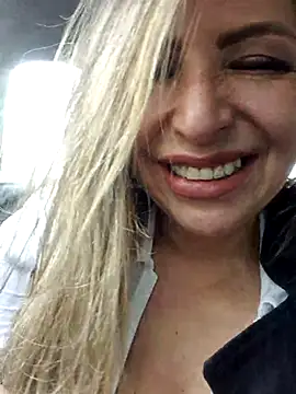  Abril-Office1 online show from March 2025 05:34:02 PM