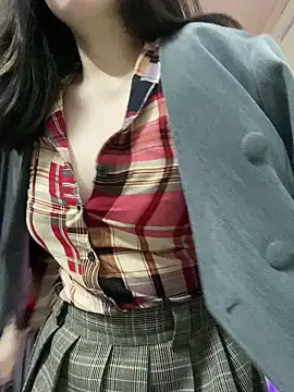 Ruby bear online show from December 2024 02:06:02 PM