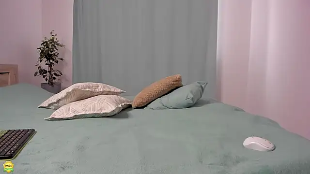 me   ow online show from January 2025 06:41:02 AM