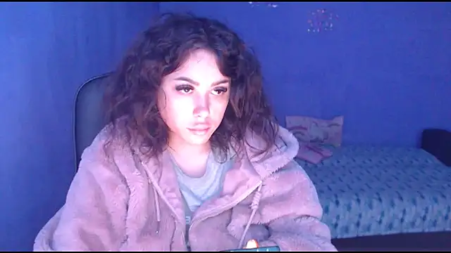 LovelyJulliette online show from February 2025 10:35:01 AM