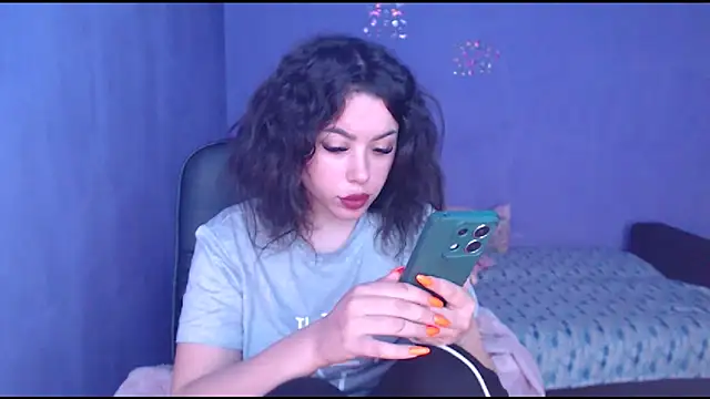 LovelyJulliette online show from February 2025 01:37:02 PM