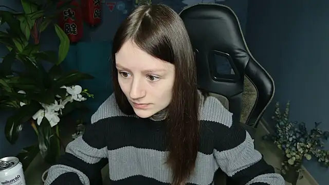 Snapshot of VeliraBraitberg chatting on February 2025 05:08:01 AM VeliraBraitberg online show from February 2025 05:08:01 AM