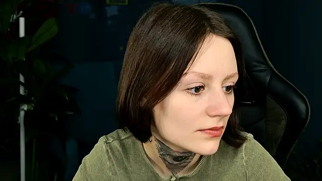 Snapshot of VeliraBraitberg chatting on March 2025 08:15:01 AM VeliraBraitberg online show from March 2025 08:15:01 AM