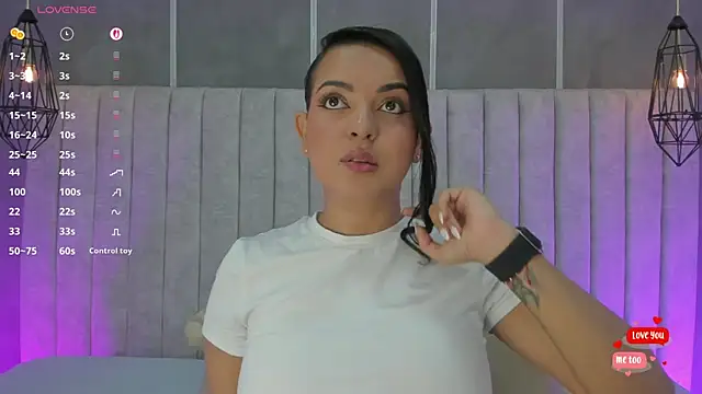 lea gray online show from October 2025 07:11:01 PM