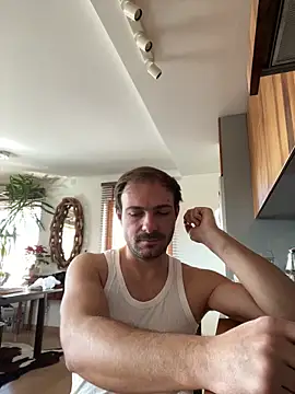 Adventurehotman online show from December 2024 10:34:02 AM