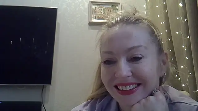 ZarinaSwift online show from February 2026 07:51:01 AM