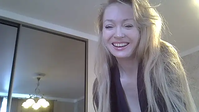 ZarinaSwift online show from March 2026 05:11:02 AM