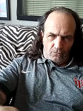 Hotbodyscottie online show from December 2024 04:08:02 PM