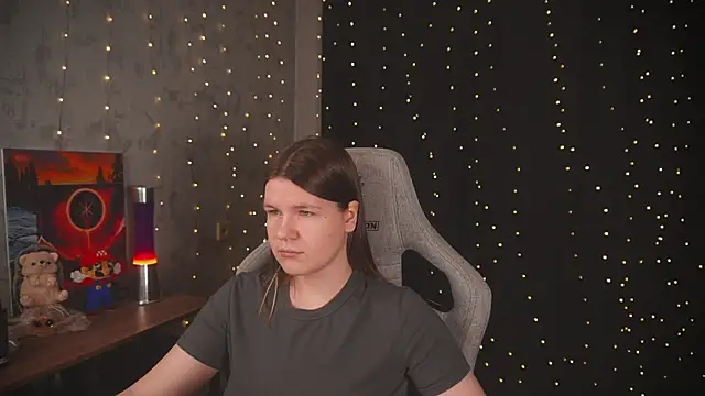 cuteamberlyyy online show from December 2025 05:27:01 AM