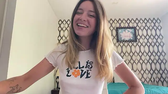 SirenaBelle online show from February 2025 05:19:02 AM