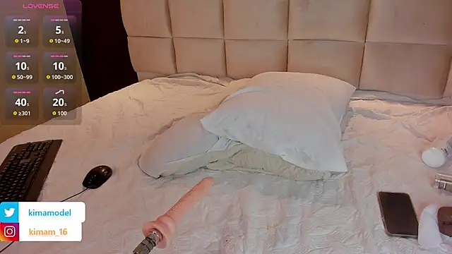 Kima1  online show from September 2025 08:13:02 PM