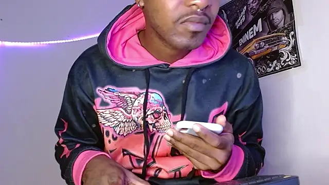 king  Black online show from February 2026 12:05:02 AM