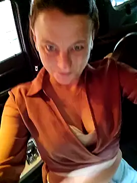 Snapshot of Pussy69Kat chatting on February 2025 12:06:01 AM Pussy69Kat online show from February 2025 12:06:01 AM