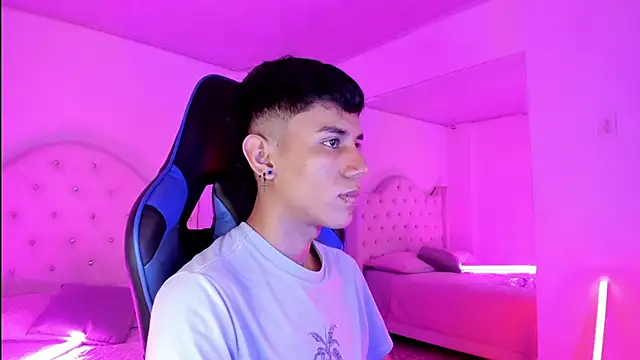 Levin Hikaru online show from January 2025 12:57:02 AM