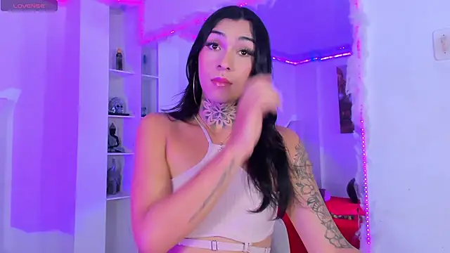 Camila Coxx online show from October 2025 08:42:01 PM