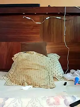 Snapshot of Ricorry@xh chatting on December 2024 06:03:02 AM Ricorryxh online show from December 2024 06:03:02 AM