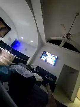 Snapshot of Ricorry@xh chatting on December 2024 02:52:01 AM Ricorryxh online show from December 2024 02:52:01 AM