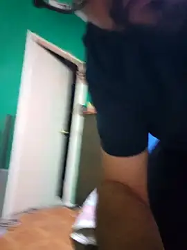 Snapshot of Ricorry@xh chatting on November 2025 06:12:02 AM Ricorryxh online show from November 2025 06:12:02 AM