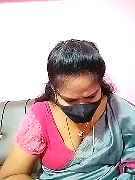 melina214 online show from October 2025 04:13:01 AM