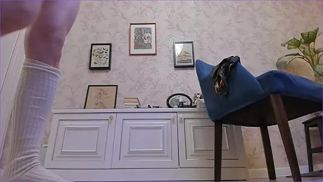 iolantthe online show from January 2025 07:24:01 PM