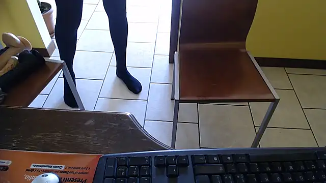 69porcellone69 online show from October 2025 06:53:02 AM