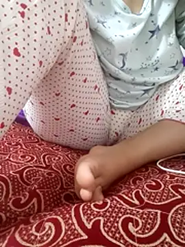 Bombamom online show from April 2026 05:21:01 PM