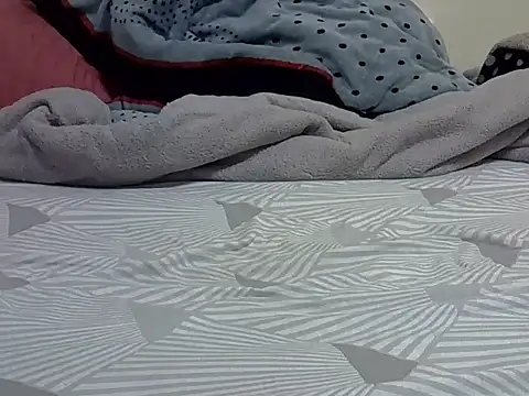 Sonnia  online show from September 2025 12:01:02 AM