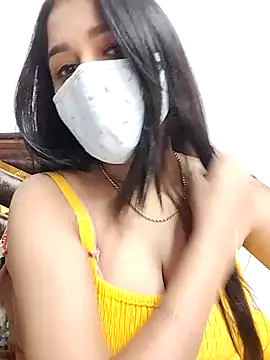 Gloie4u online show from December 2024 02:33:02 PM