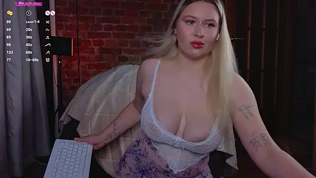 helen frogg online show from November 2025 08:11:01 PM