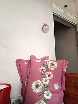 Hotestlove online show from April 2026 04:08:02 AM