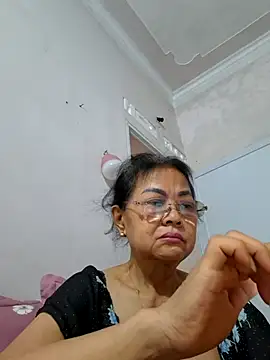 Snapshot of Hotestlove chatting on May 2026 10:23:02 AM Hotestlove online show from May 2026 10:23:02 AM