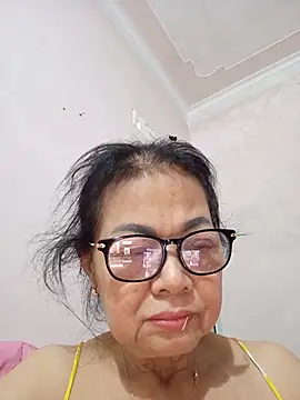 Snapshot of Hotestlove chatting on May 2026 07:16:02 AM Hotestlove online show from May 2026 07:16:02 AM