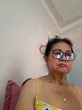 Snapshot of Hotestlove chatting on June 2026 11:50:02 PM Hotestlove online show from June 2026 11:50:02 PM