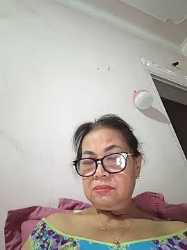 Snapshot of Hotestlove chatting on June 2026 03:07:02 PM Hotestlove online show from June 2026 03:07:02 PM