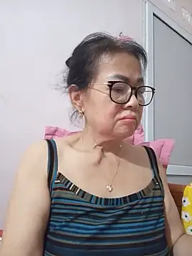 Snapshot of Hotestlove chatting on June 2026 05:16:01 AM Hotestlove online show from June 2026 05:16:01 AM