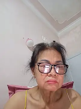 Snapshot of Hotestlove chatting on June 2026 11:16:02 PM Hotestlove online show from June 2026 11:16:02 PM