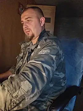 Foxyshaved online show from September 2025 04:46:02 AM