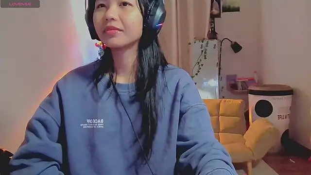 Snapshot of Kana_G chatting on December 2024 06:35:01 PM Kana G online show from December 2024 06:35:01 PM