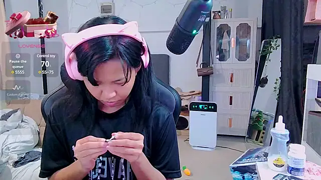 Snapshot of Kana_G chatting on February 2025 06:20:02 AM Kana G online show from February 2025 06:20:02 AM