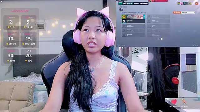 Snapshot of Kana_G chatting on February 2025 10:27:02 AM Kana G online show from February 2025 10:27:02 AM