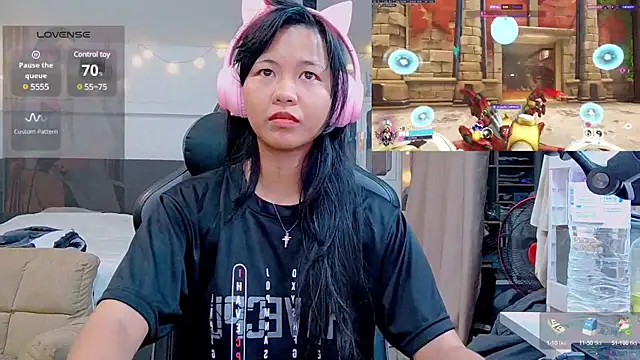 Snapshot of Kana_G chatting on February 2025 02:06:02 PM Kana G online show from February 2025 02:06:02 PM