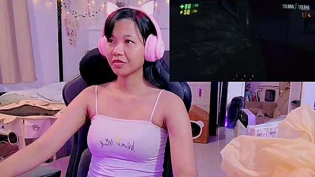 Snapshot of Kana_G chatting on March 2025 07:03:02 PM Kana G online show from March 2025 07:03:02 PM