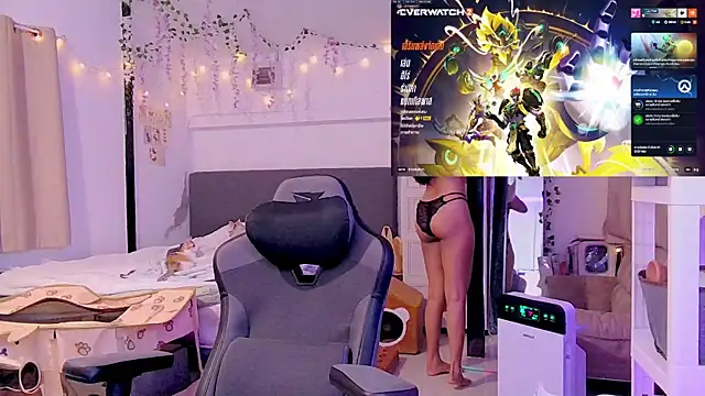 Snapshot of Kana_G chatting on March 2025 03:06:01 PM Kana G online show from March 2025 03:06:01 PM