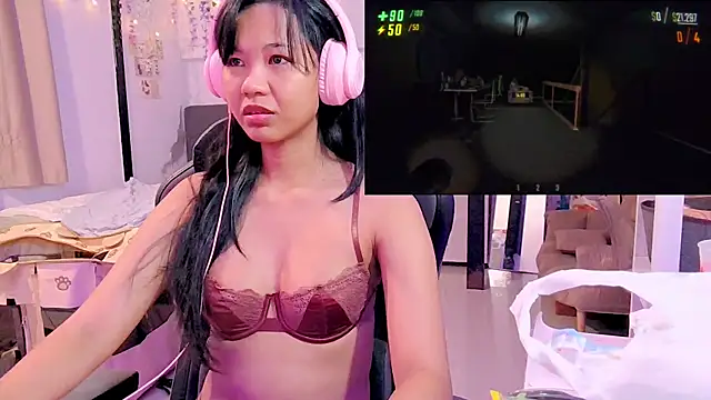 Snapshot of Kana_G chatting on March 2025 05:39:02 PM Kana G online show from March 2025 05:39:02 PM