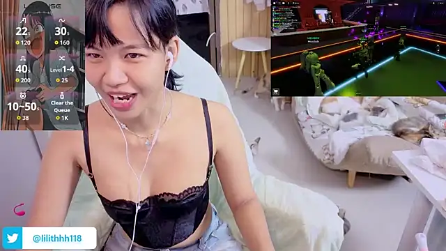 Snapshot of Kana_G chatting on November 2025 01:44:02 PM Kana G online show from November 2025 01:44:02 PM